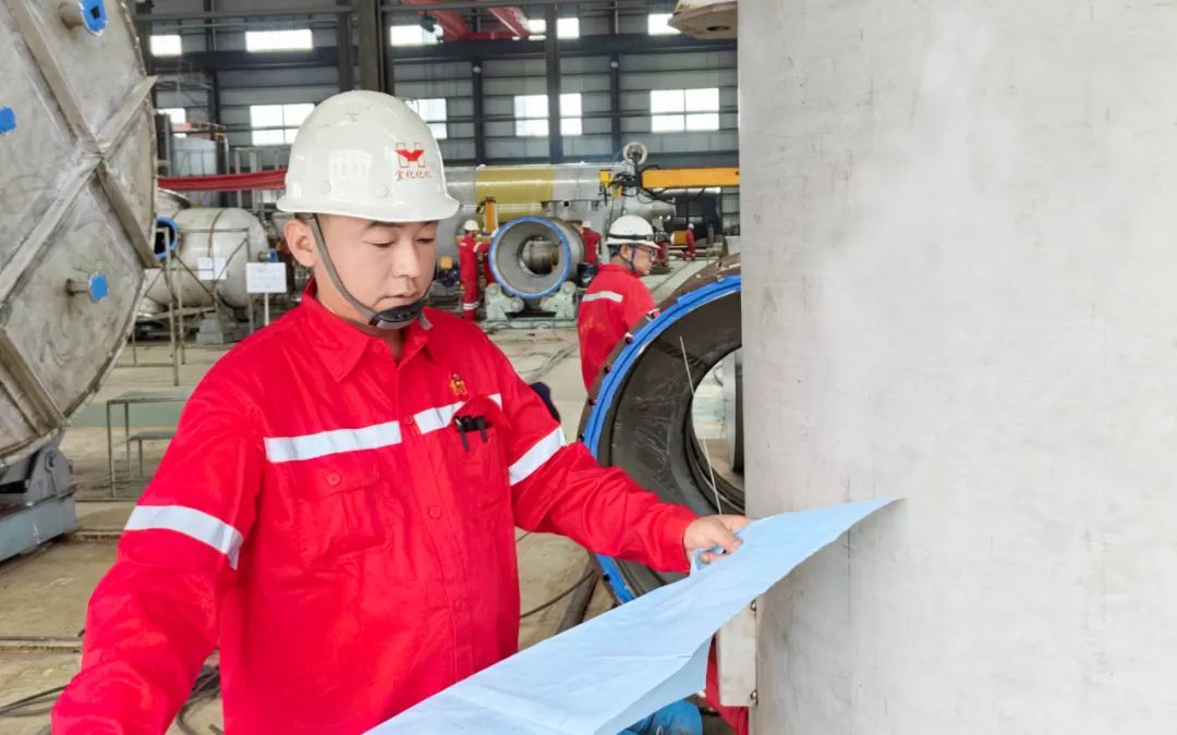 【宜化榜樣】化機(jī)公司杜國圣：加強(qiáng)班組管理，用實(shí)干詮釋擔(dān)當(dāng)(圖4)